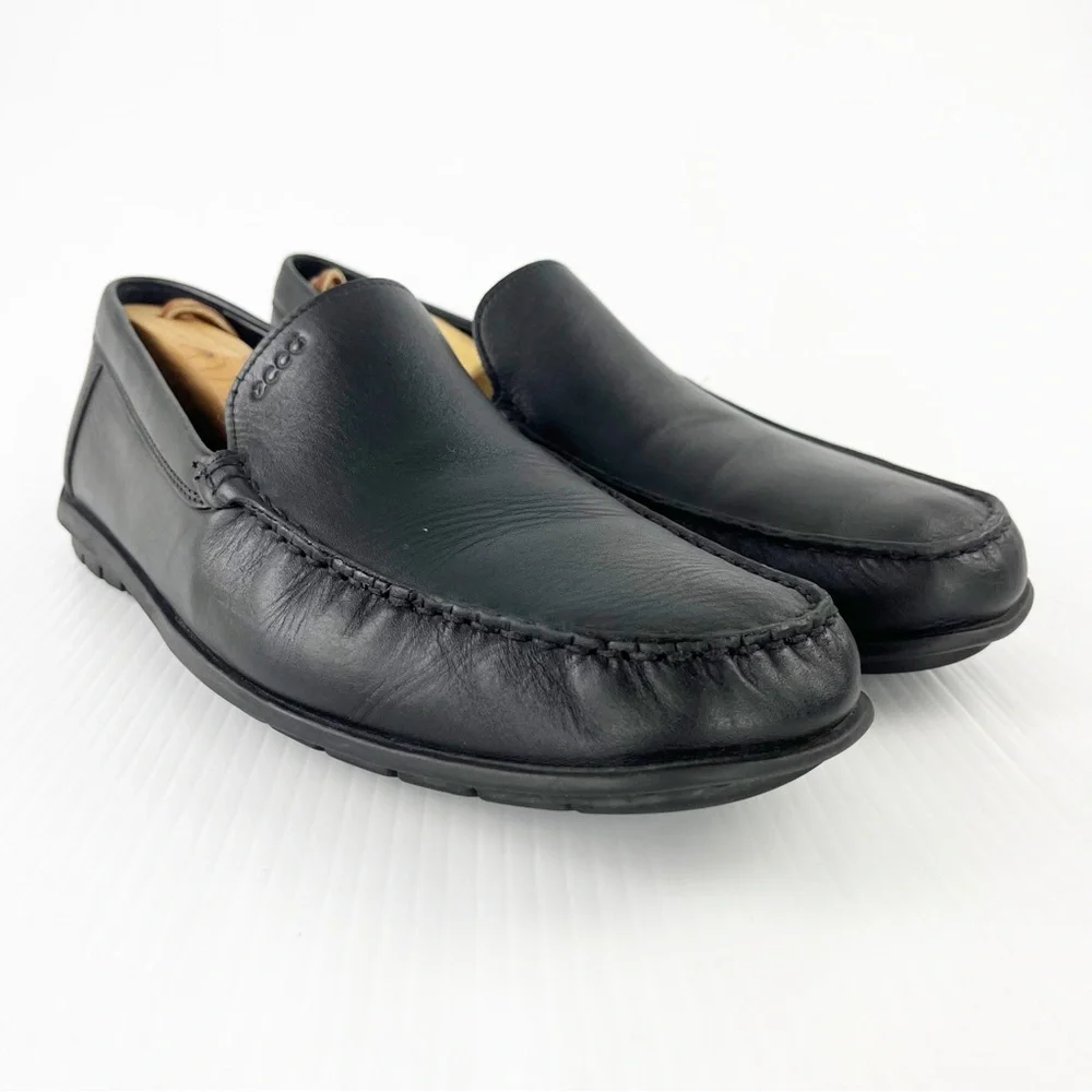 Ecco Black Leather Slip On Moc Toe Latex Sole Driving Loafers Shoes